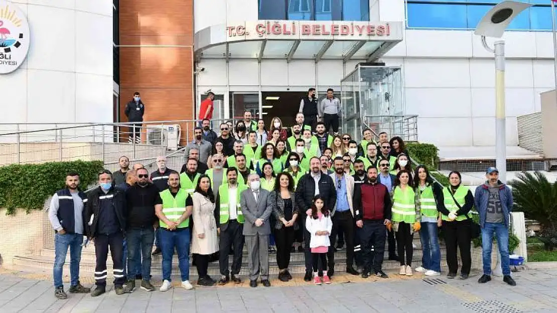 Başkan Gümrükçü, 200 kişilik ekiple temizliğe çıktı