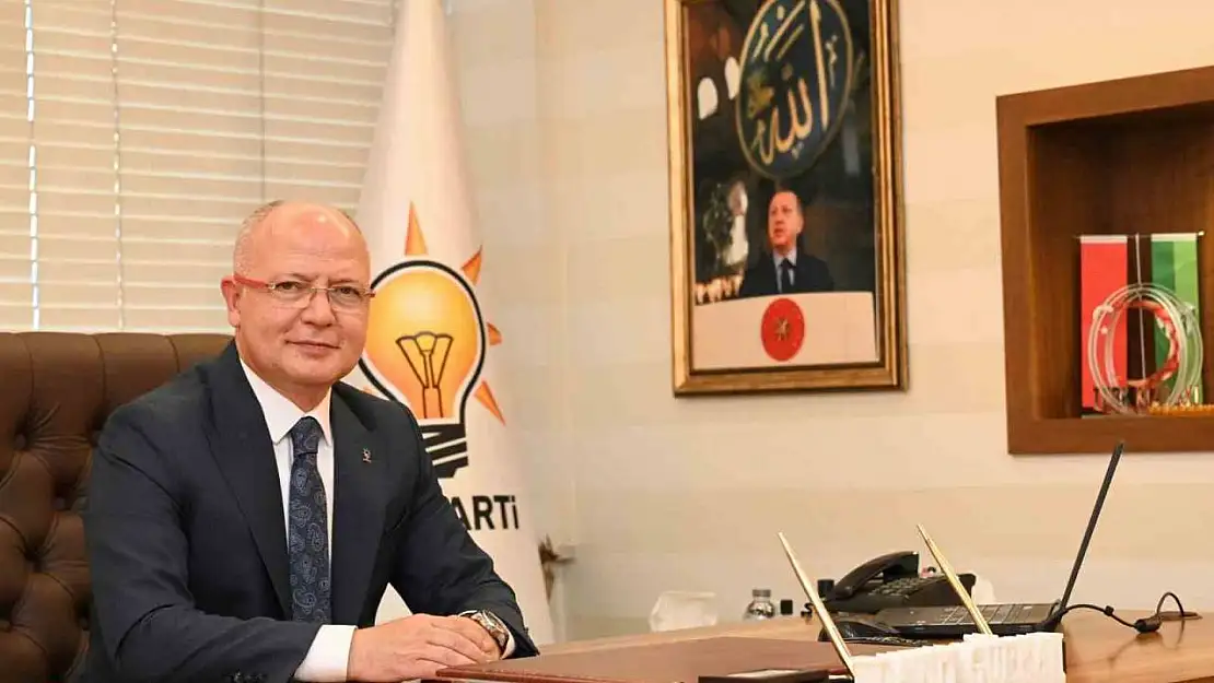 Başkan Gürkan: 'Yeni mottomuz, 'adında AK, ışığında istikbal'dir'