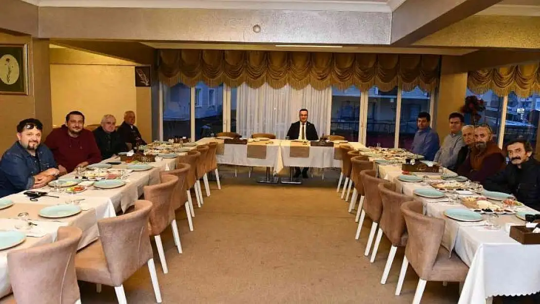 Başkan Kanar gazetecileri unutmadı