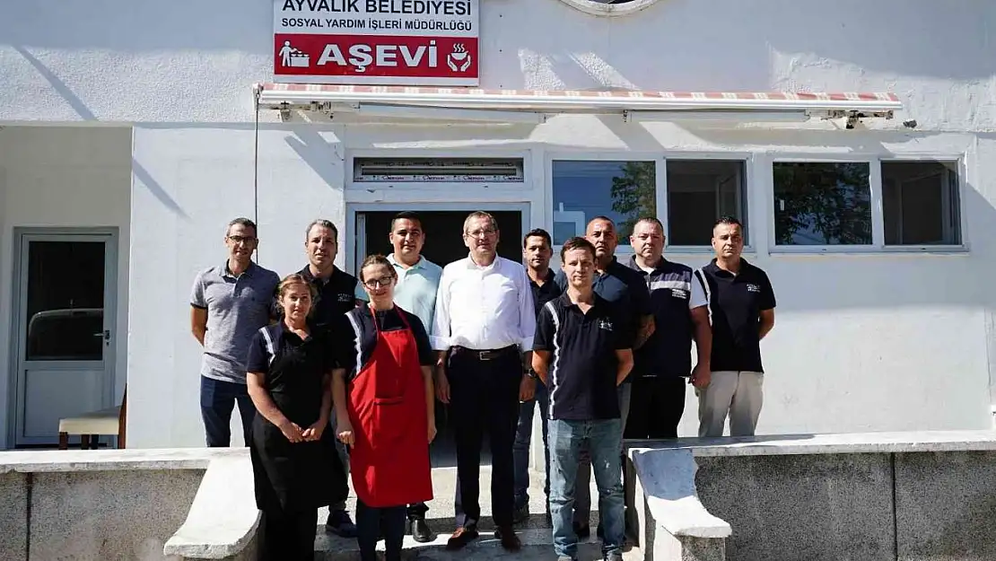 Başkan Mesut Ergin Aşevi çalışanlarıyla kahvaltıda buluştu