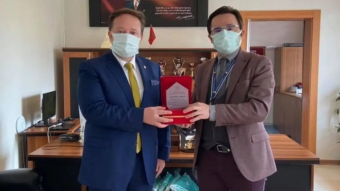 Başkan Orkan'dan sağlık çalışanlarına ziyaret