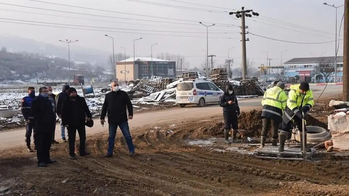 Başkan Öz çalışmaları yerinde inceledi