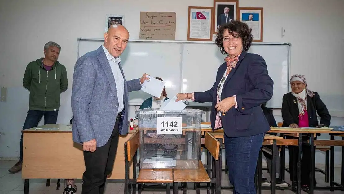 Başkan Soyer'den sandık mesajı: 'Bugün demokrasi günü'