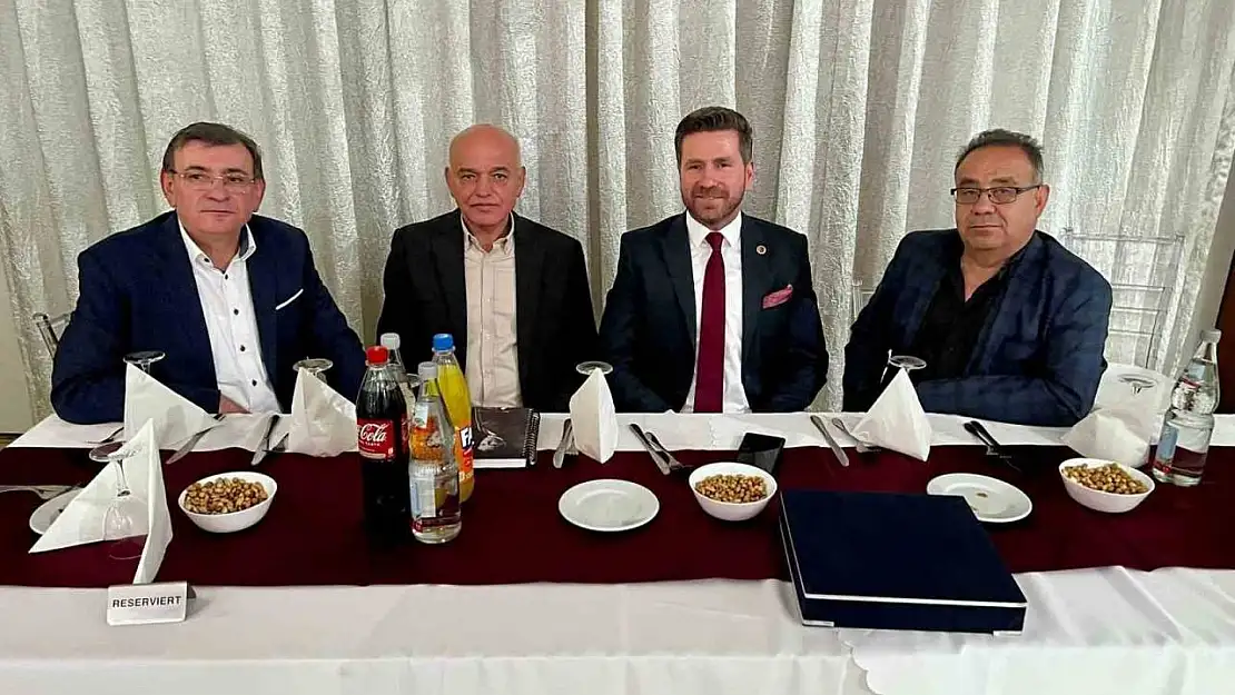 Başkan Tatık Avrupa'da gurbetçi hemşehrileriyle bir araya geldi