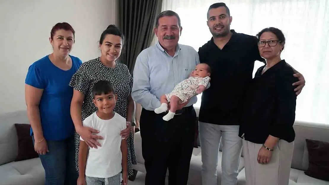 Başkan Topuz'dan 'Hoş geldin bebek' ziyareti