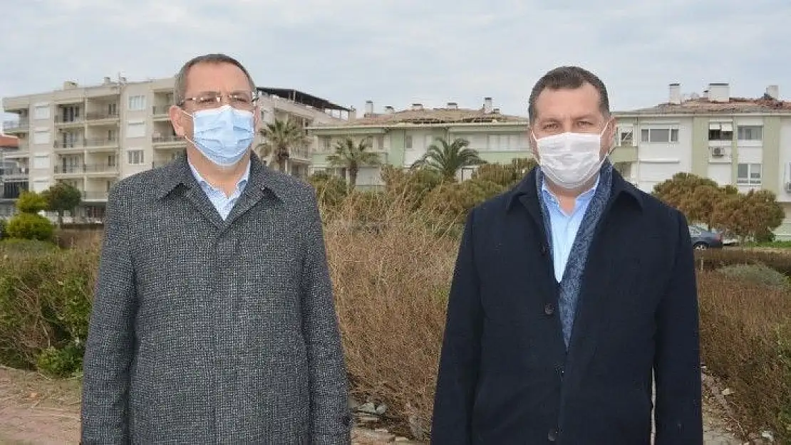 Başkan Yılmaz hortumdan etkilenen Ayvalık'ta incelemelerde bulundu