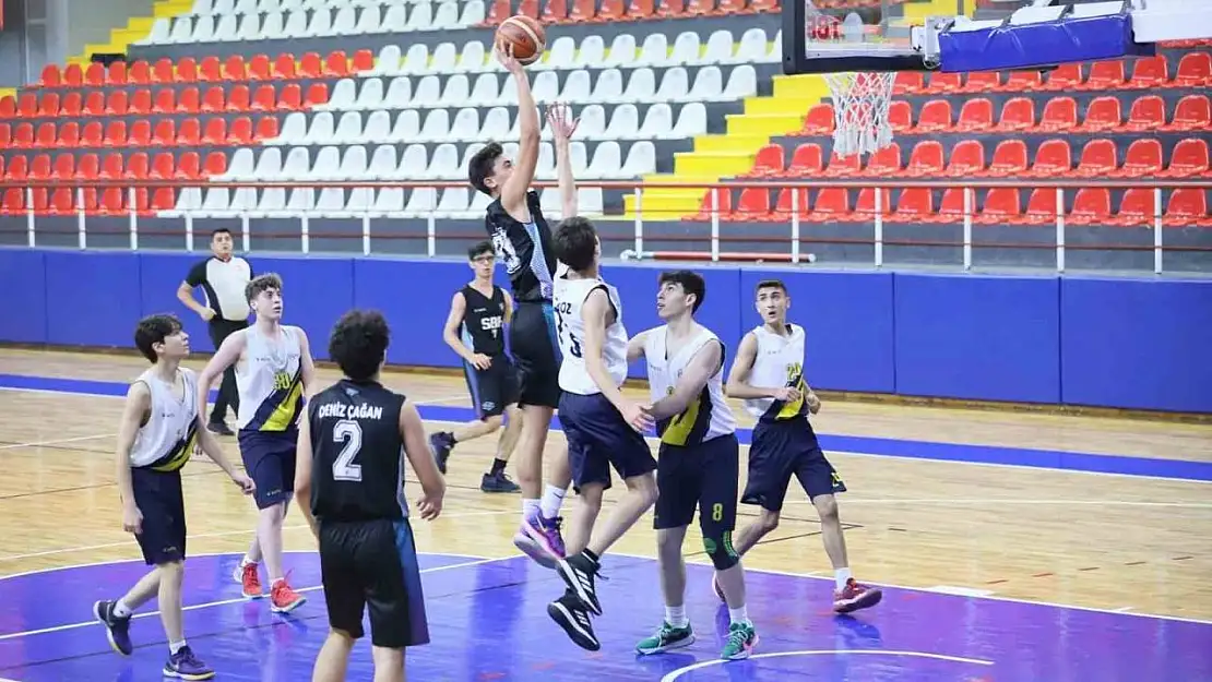 Basketbolda Türkiye'nin devleri Denizli'ye geliyor