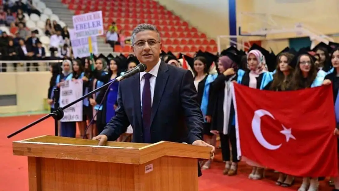 BAÜN Rektörü Prof. Dr. İlter Kuş'tan tercih yapacak öğrencilere davet