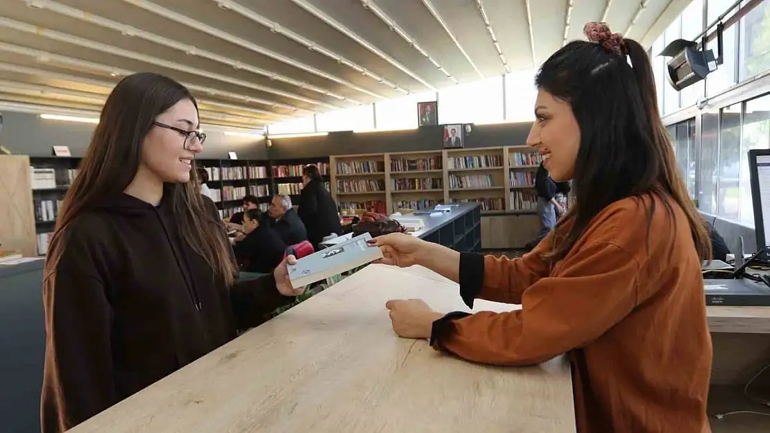 Bayraklı'da kitap tutkunlarına özel etkinlik