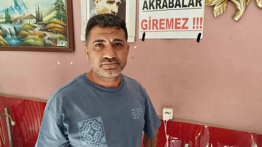 Bedavacı akrabalara isyan etti, dükkanına 'Akrabalar giremez' pankartı astı