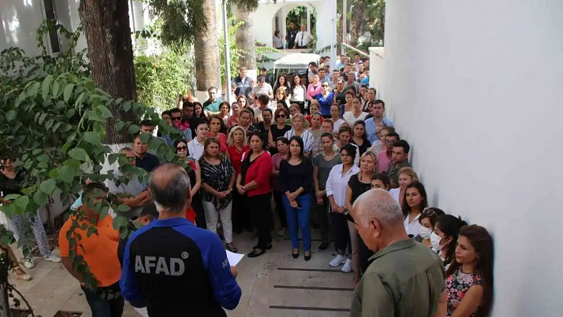 Bodrum Belediyesi'nde deprem tatbikatı