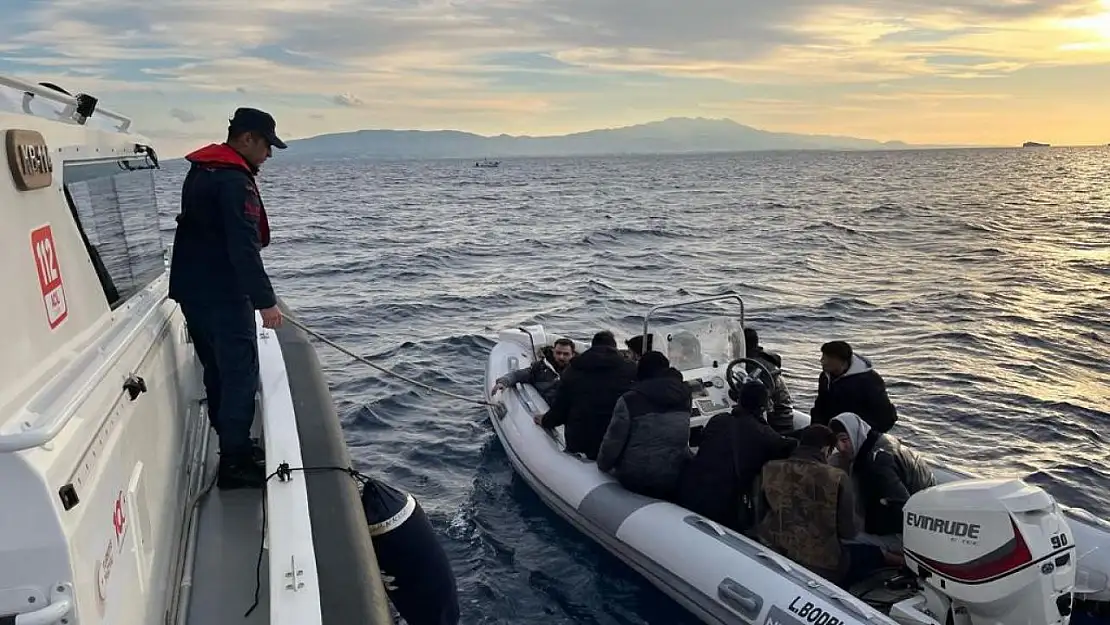 Bodrum'da 22 düzensiz  göçmen kurtarıldı, 39'u yakalandı