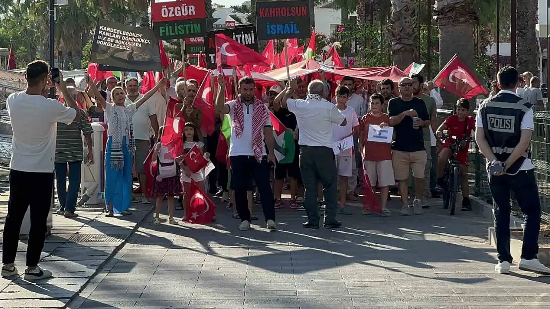 Bodrum'da Gazze'ye destek yürüyüşü düzenlendi