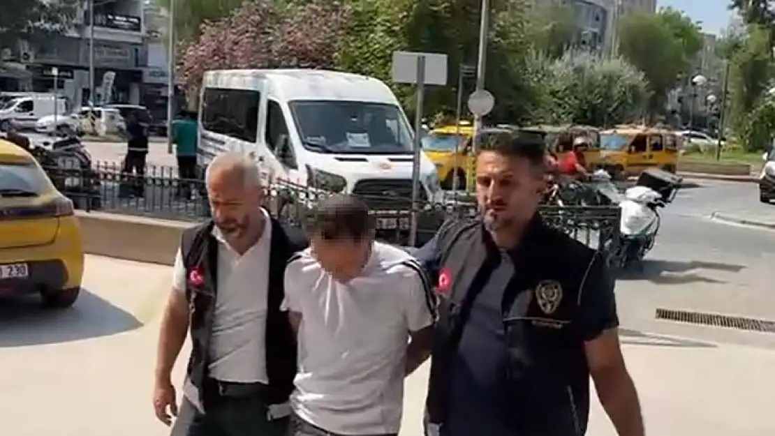 Boşandığı eşinin sevgilisini öldürmüştü, sokakta yürürken yakalandı