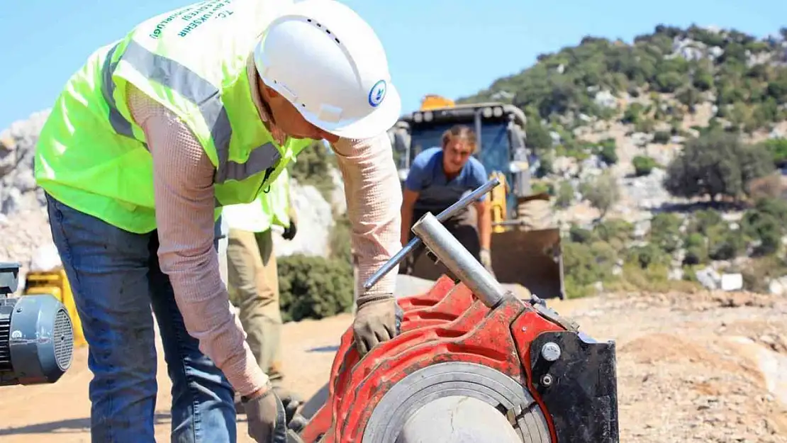 Bozburun Yarımadası içme suyu projesi devam ediyor