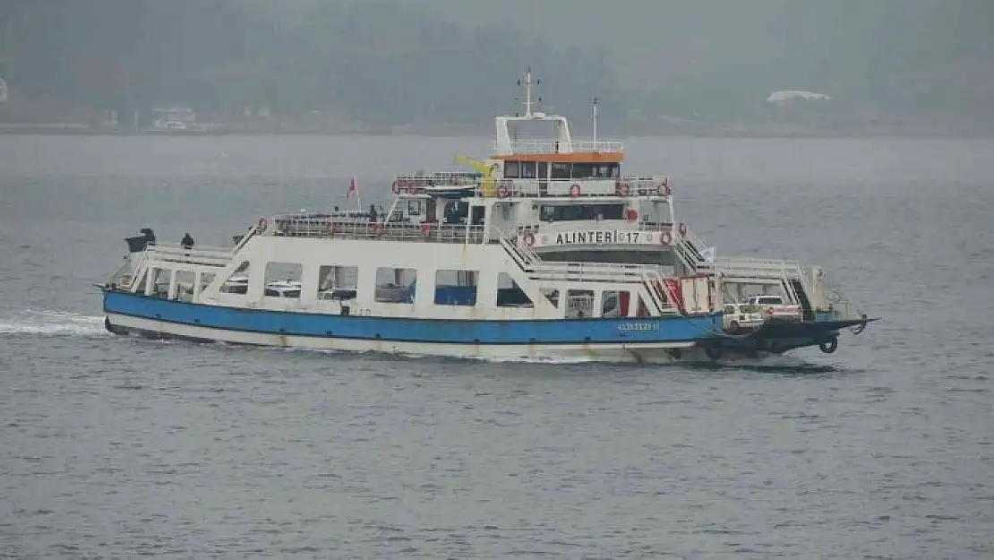 Bozcaada seferlerine fırtına engeli