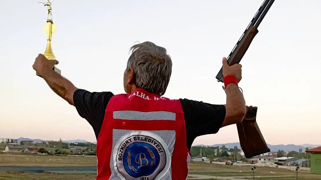 Bozkurtlu atıcı Konya'da şampiyon oldu