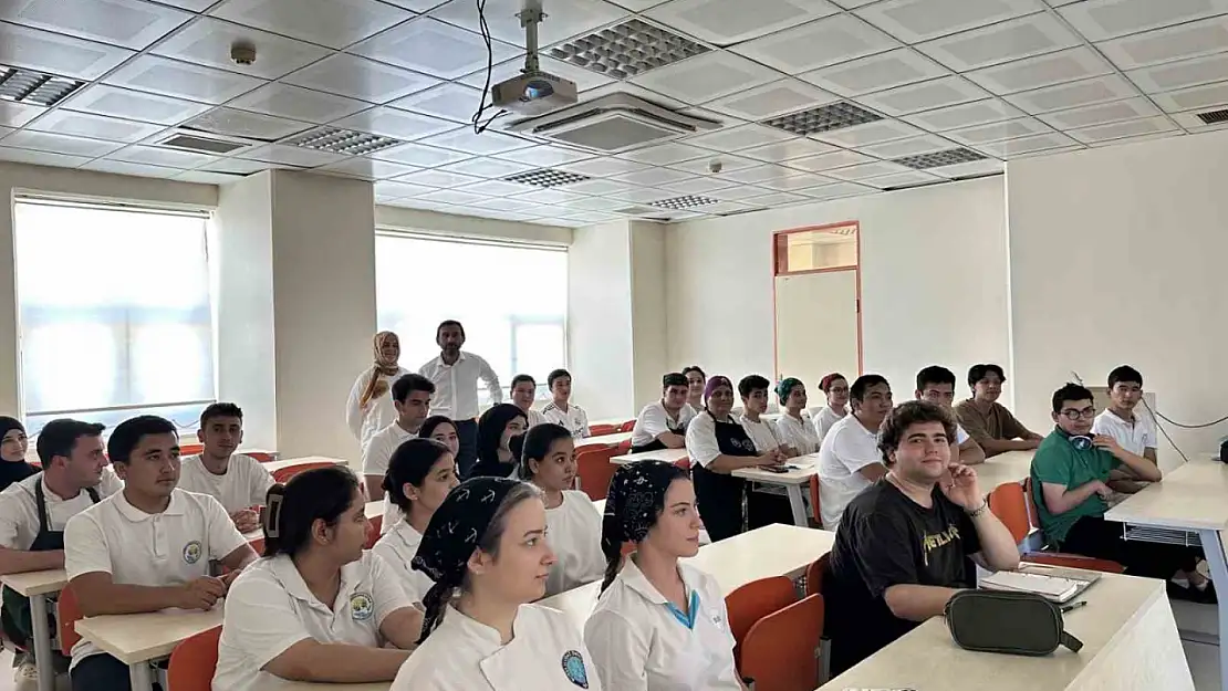 BUBYO Otelde staj gören öğrencilere İGS eğitimi