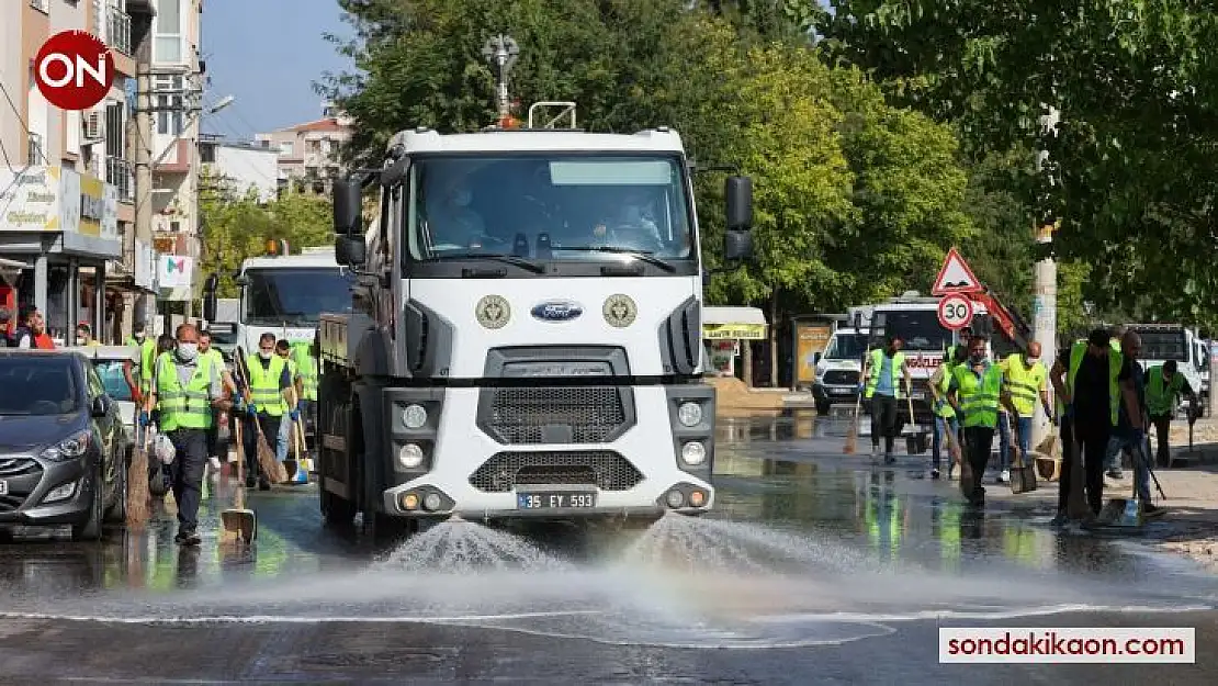 Buca sokaklarında dip köşe sonbahar temizliği