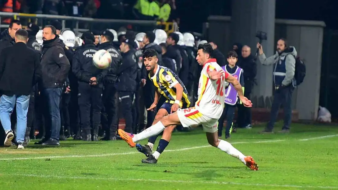 Bucaspor 1928'in genç futbolcusu Cebrail İrtürk, Göztepe'nin radarında