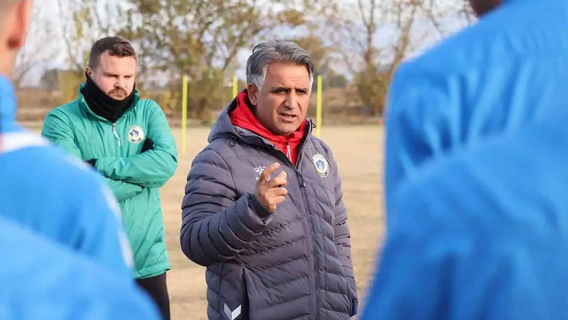 Burhanettin Basatemür: 'Hedeflediğimiz yerden uzak kaldık'