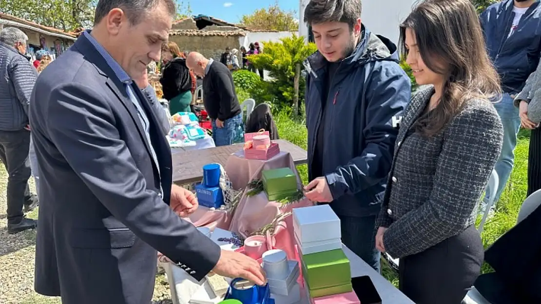 Burhaniye de Kaymakam Memiş tohum takasına katıldı