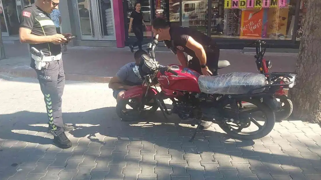 Burhaniye Emniyeti, kural tanımayan motosikletlere göz açtırmıyor