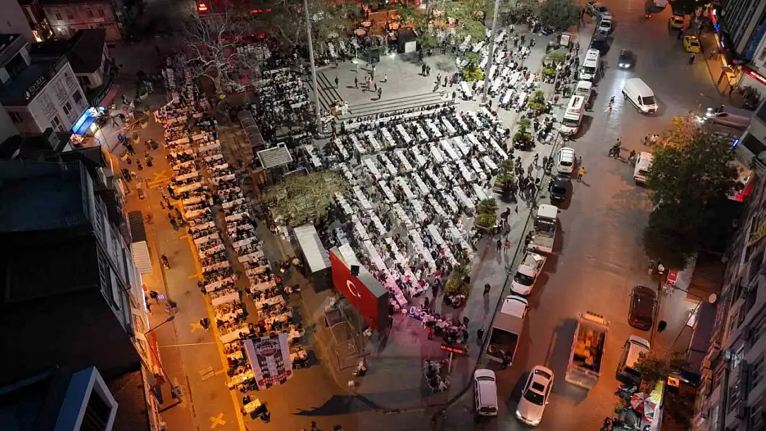 Burhaniye Ramazan' a hazırlanıyor