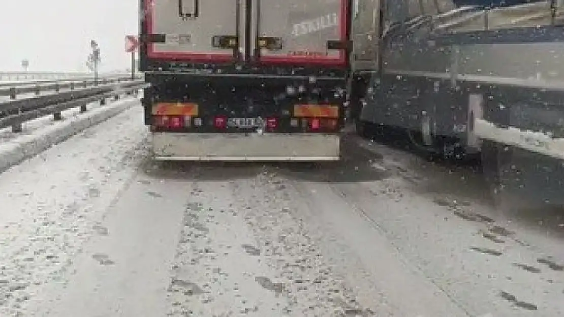 Bursa-Ankara karayolu çift yönlü trafiğe açıldı