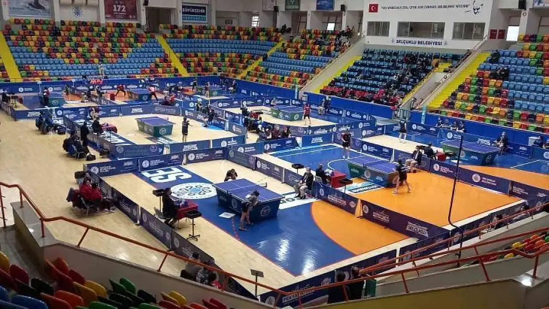 Bursa Büyükşehir Belediyespor, Masa Tenisi Süper Ligi'nde 4 maçta 3 galibiyet elde etti