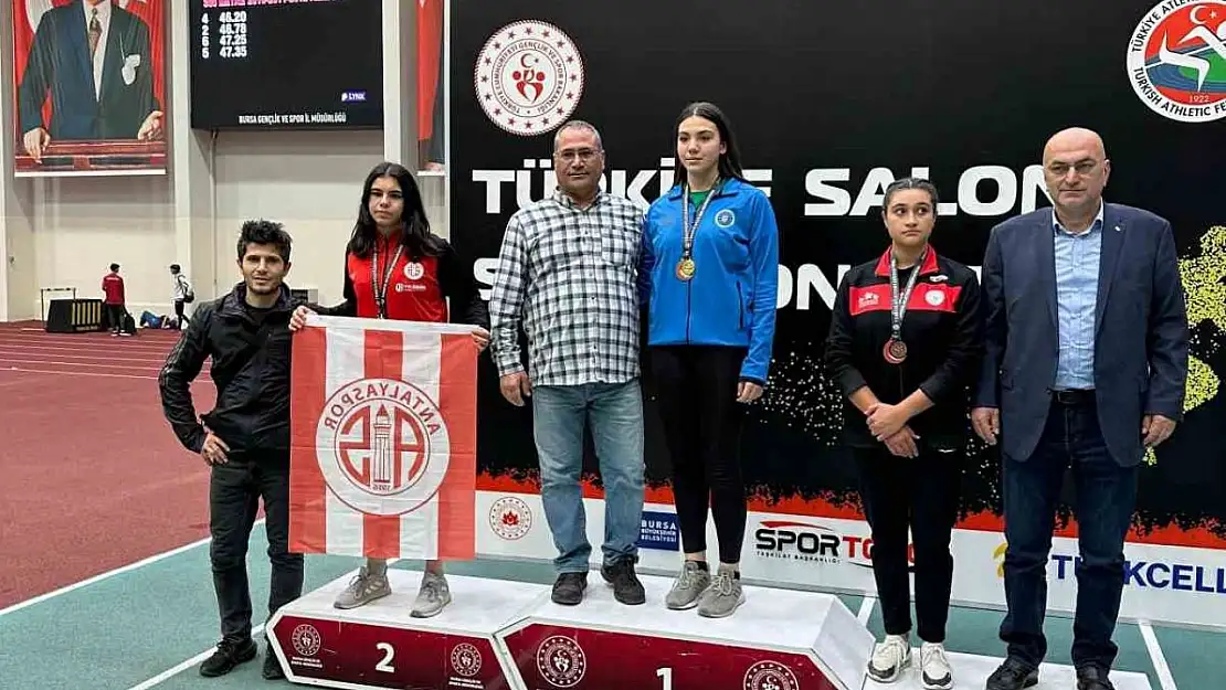 Bursa Büyükşehir Belediyespor Kulübü sporcularından 10 madalya