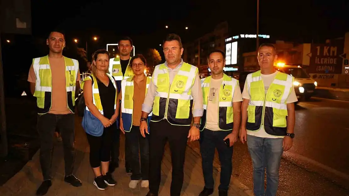 Bursa Büyükşehir'den daha temiz bir Bursa için gece mesaisi