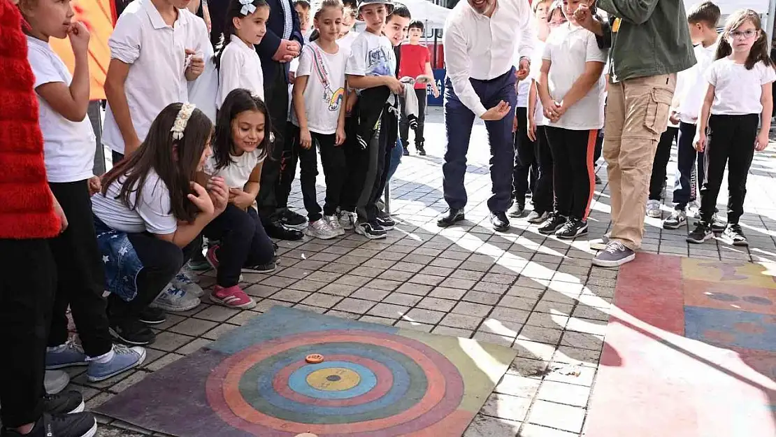 Bursa Büyükşehir'le sokakta hayat var