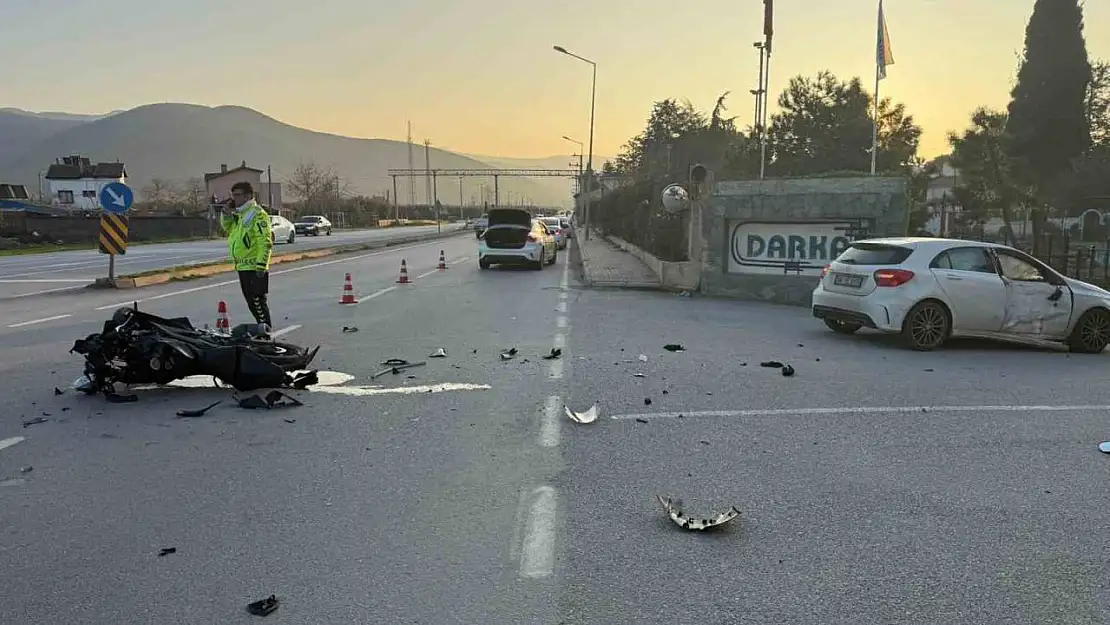 Bursa'da 18 yaşındaki motosiklet sürücüsü kazada hayatını kaybetti