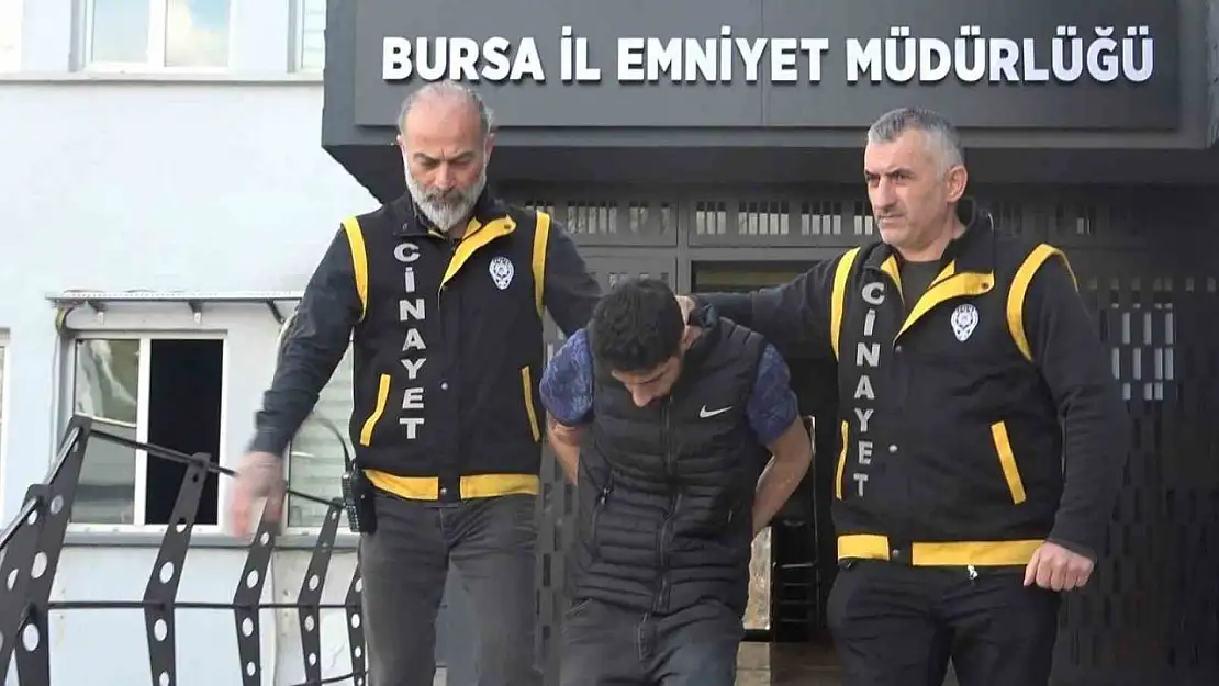 Bursa'da ailesini katleden şahıs tutuklandı