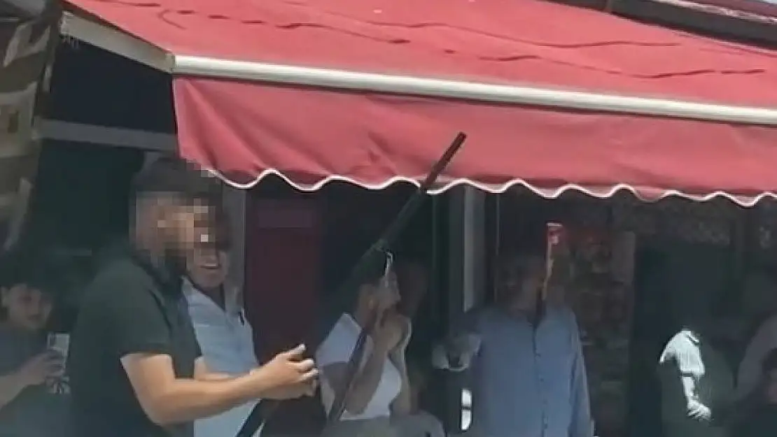 Bursa'da asker uğurlamasında mermi yağmuru