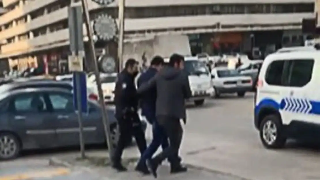 Bursa'da cinnet getiren polis memuru vakasında ölü sayısı 2'ye yükseldi