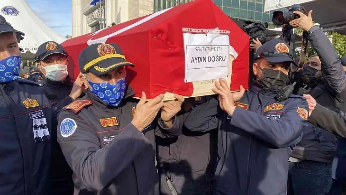 Bursa'da görev şehidi 4 itfaiyeci gözyaşlarıyla son yolculuğuna uğurlandı