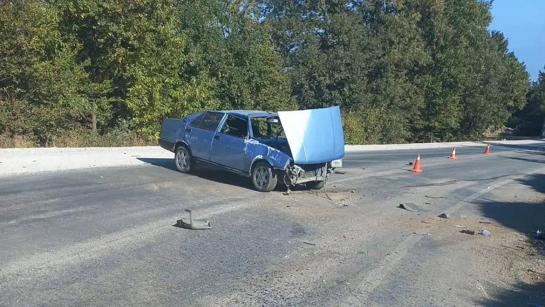 Bursa'da kontrolden çıkan otomobil takla attı: 2 yaralı