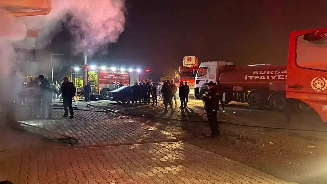 Bursa'da market deposunda korkutan yangın