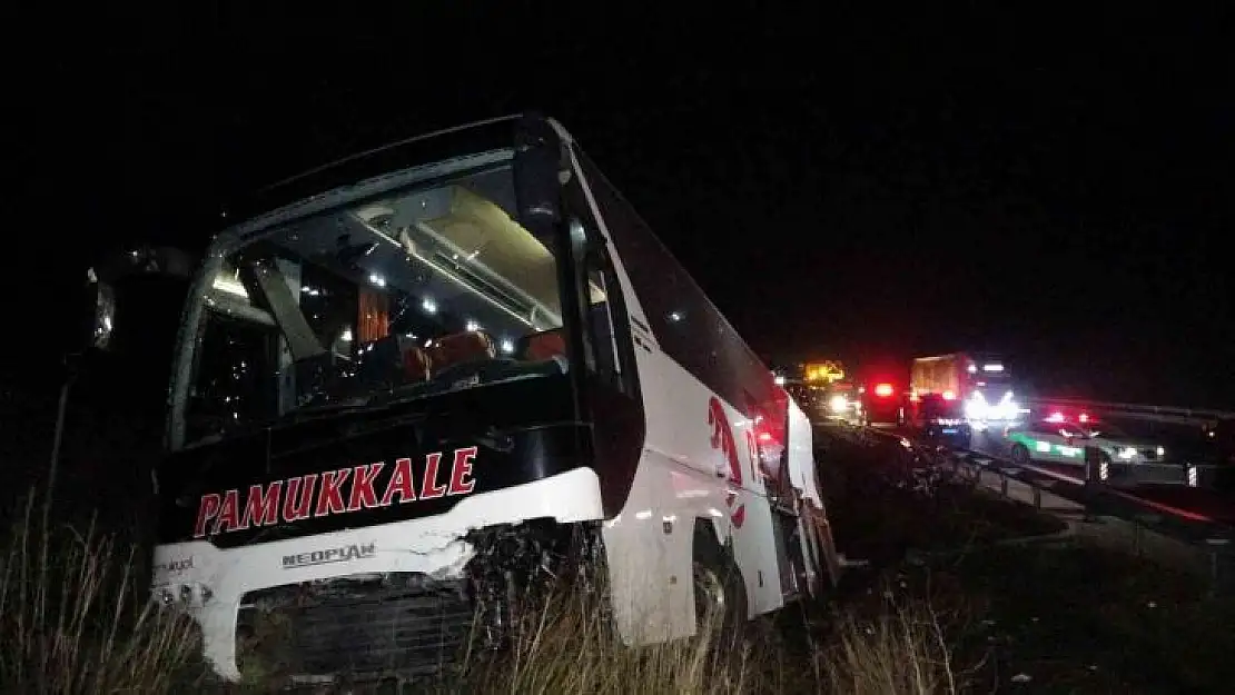 Bursa'da otobüs yoldan çıktı, 36 yolcu ölümden döndü
