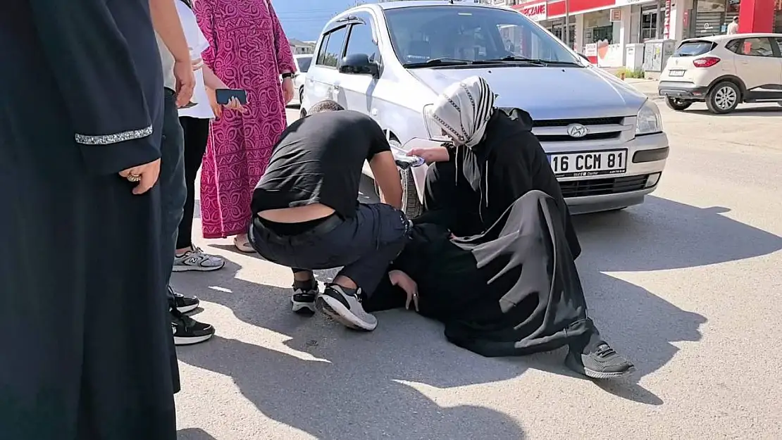 Bursa'da otomobilin çarptığı yaya yaralandı