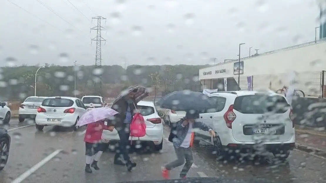 Bursa'da sağanak yağış
