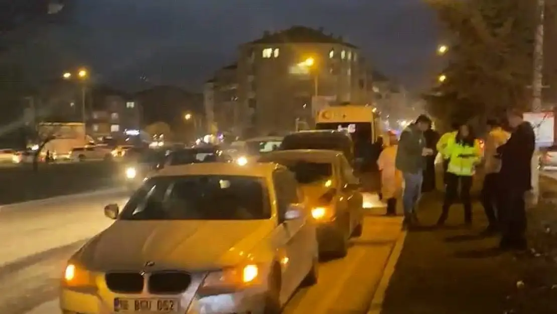 Bursa'da zincirleme kaza: 2 yaralı