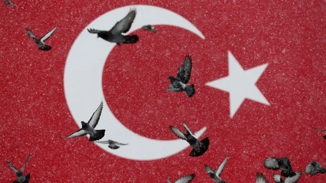Bursa'nın tarihi yerleri karlar altında kaldı