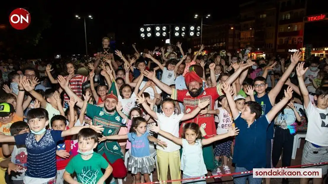 Bursa sokakları Bir NeFestival'le renkleniyor