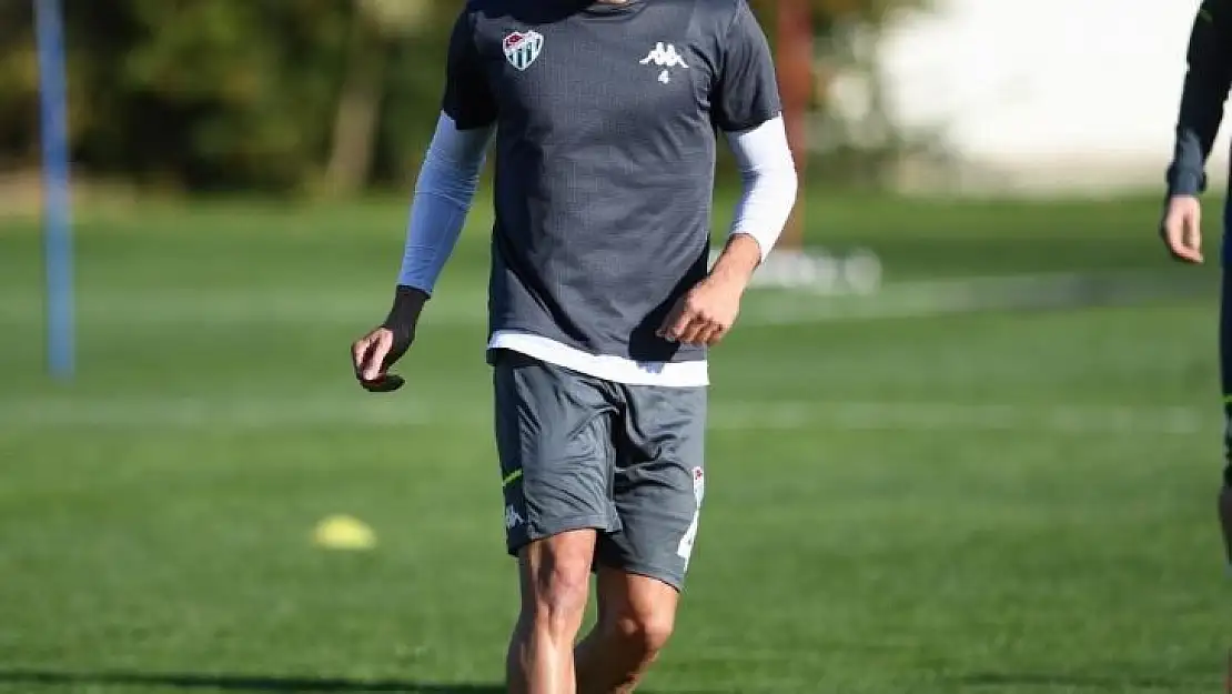 Bursaspor'da çalışmalar hız kesmiyor