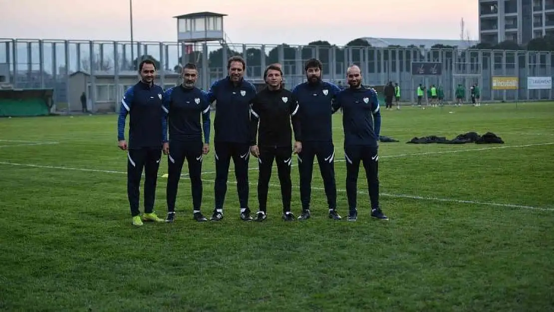 Bursaspor'da Tamer Tuna ilk antrenmanına çıktı