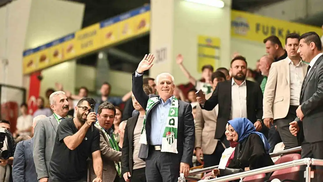 Bursaspor taraftarından Başkan Bozbey'e sevgi seli