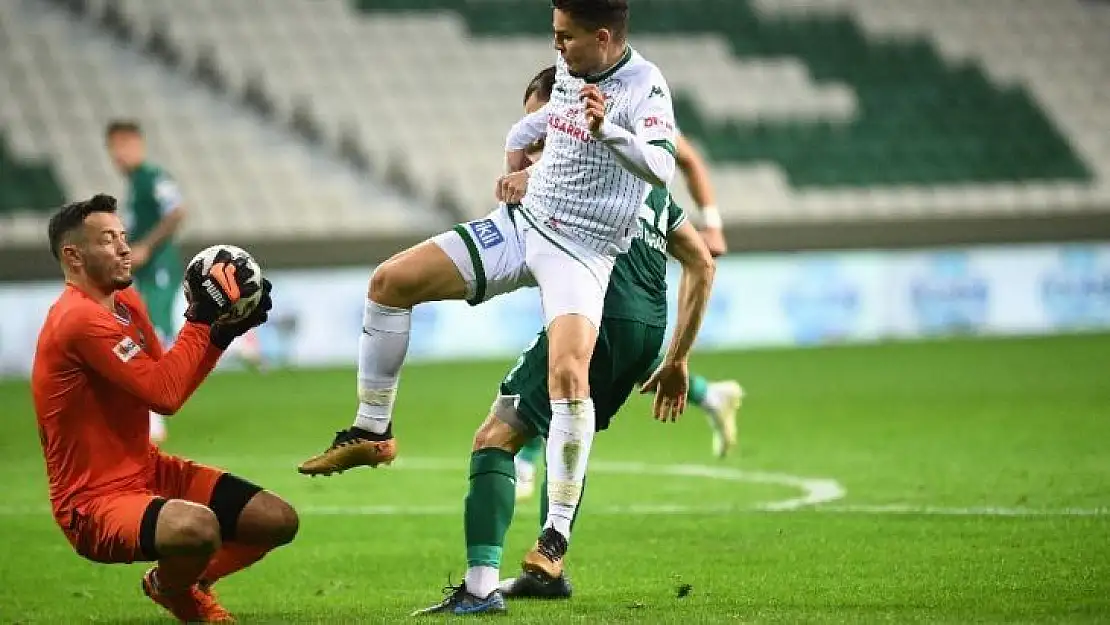 Bursaspor zoru başarıyor